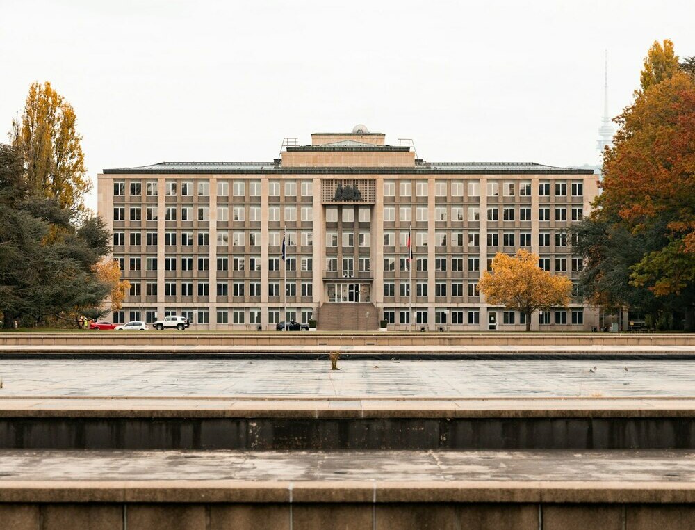 Административные здания